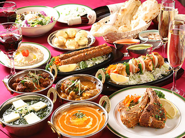 Masakan Pakistan dan Internasional Istana Siddique & Siddique Kebab
